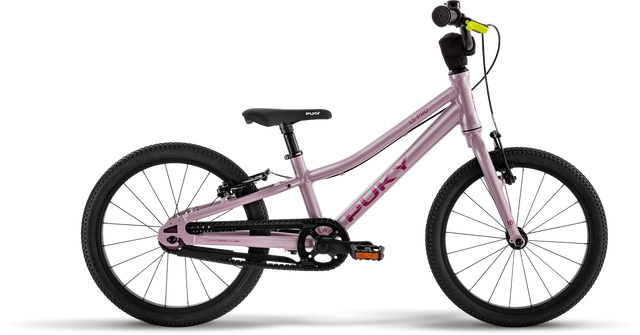 PUKY LS-PRO barncykel har en lätt ram som är idealisk för unga förare. Den här ultralätta 18-tumsmodellen för 5-åringar kommer i rosa med svarta hjul, säte och styre. Den inkluderar ett kedjeskydd, stöd och PUKY-varumärket framträdande på ramen.