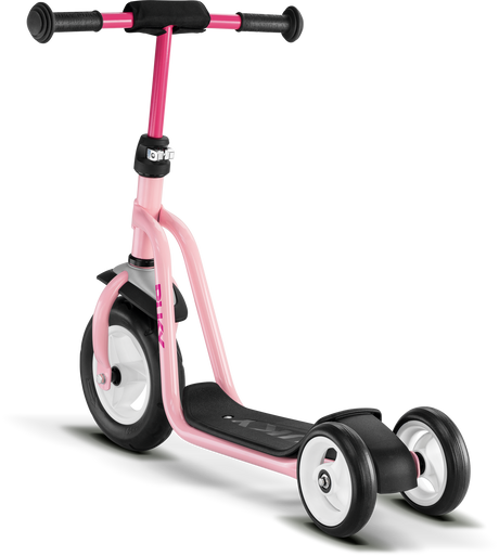 PUKY Sparkcykel - Skumhjul - Rosé - Puky R1 är en trehjulig barnskoter i rosa och svart, med ett svart styre och en stadig plattform. Designad för att förbättra balansen, den har ett större framhjul och två mindre bakhjul för stabilitet.